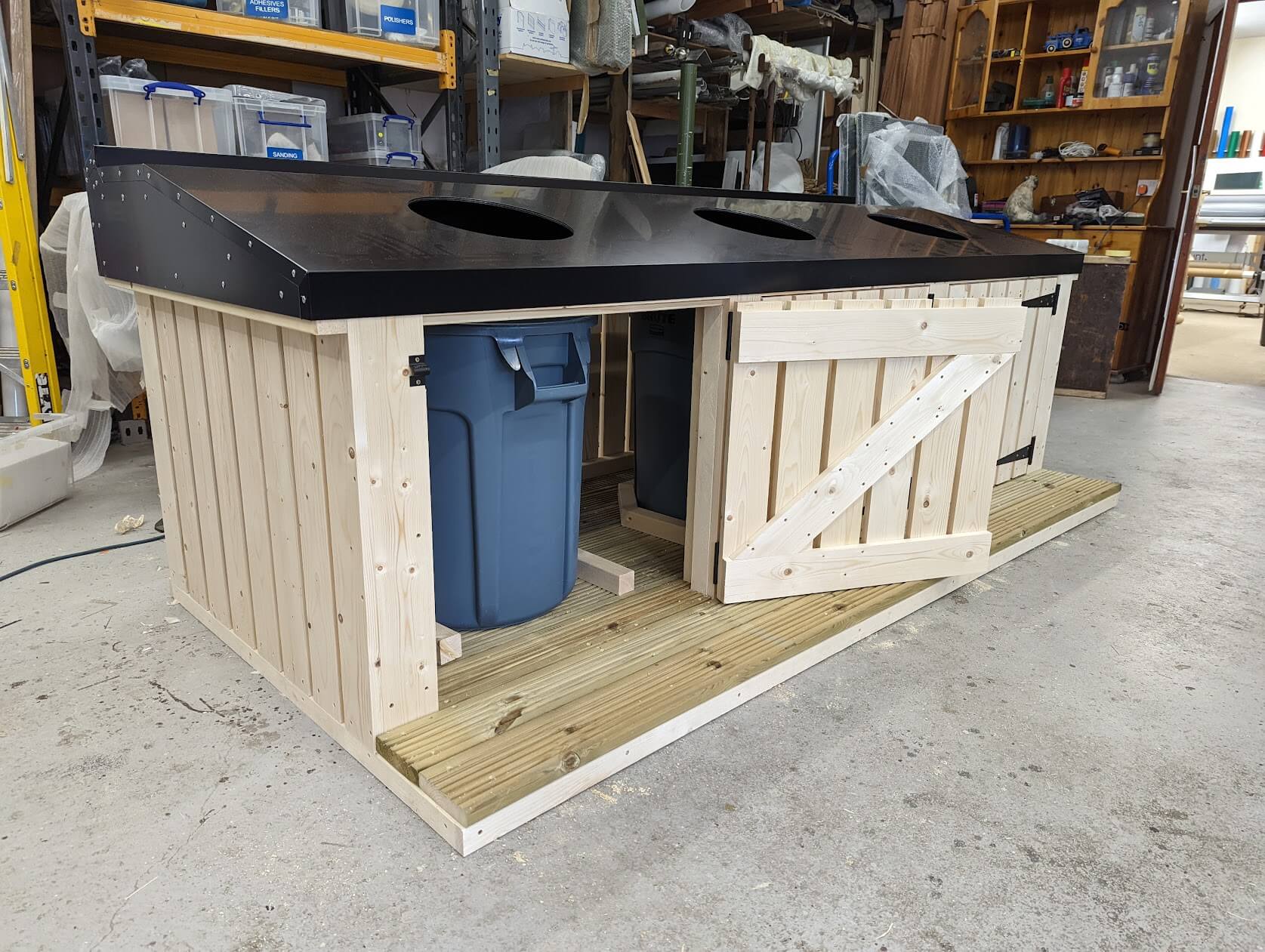 Soanes Signs of Norwich - Specialist Timber Signage - Work Example 18